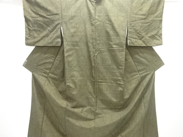 JAPANESE KIMONO / TOKAMACHI TSUMUGI / WOVEN KIKKO PATTERN